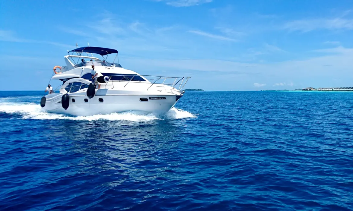 Denizin Tadını Çıkarın: En Popüler Yat Rotaları